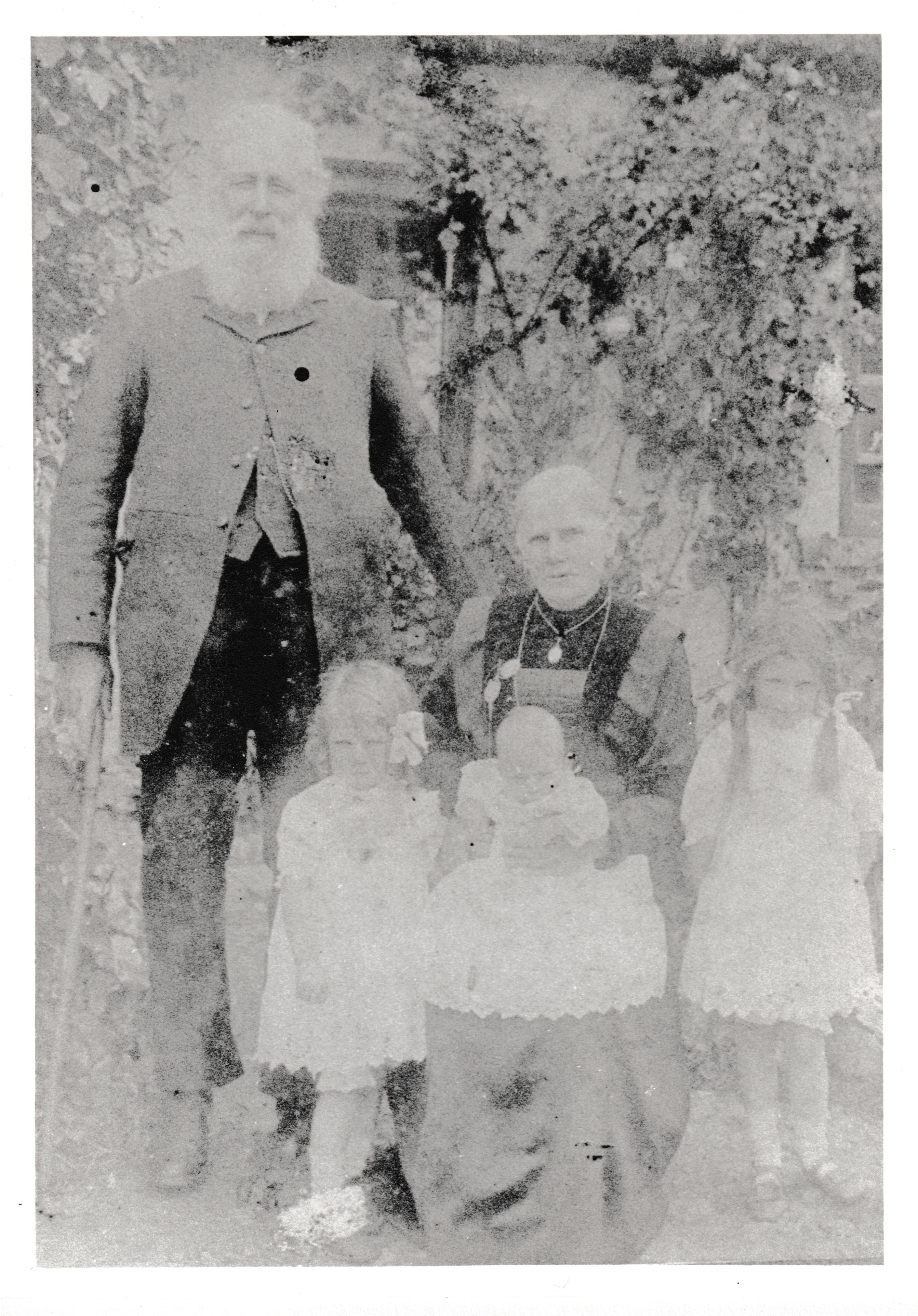 Robert. and Ann Power (formerly Kiervick) of Duagh, County Waterford.
